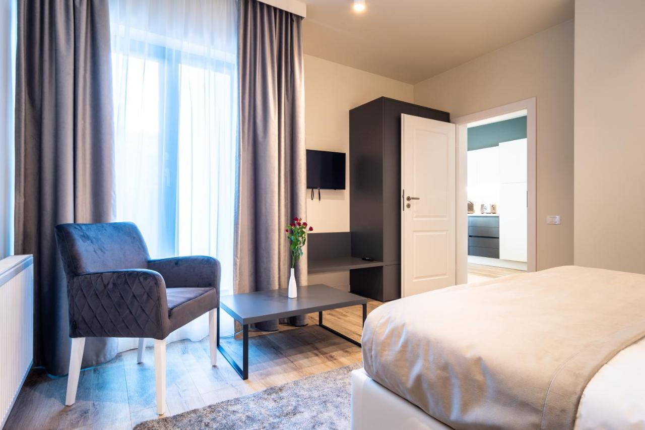 Aparthotel Nox คลูจ-นาโปกา ภายนอก รูปภาพ