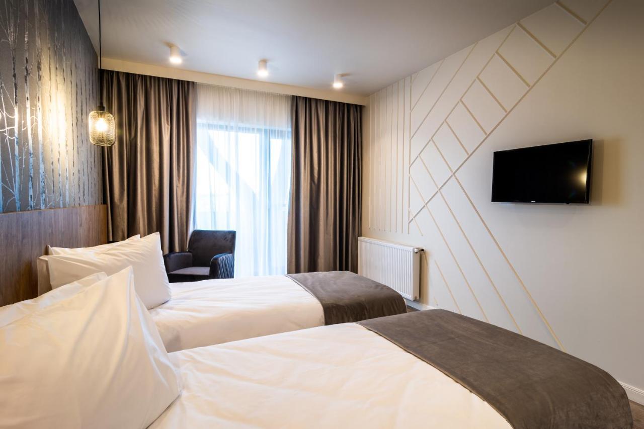 Aparthotel Nox คลูจ-นาโปกา ภายนอก รูปภาพ