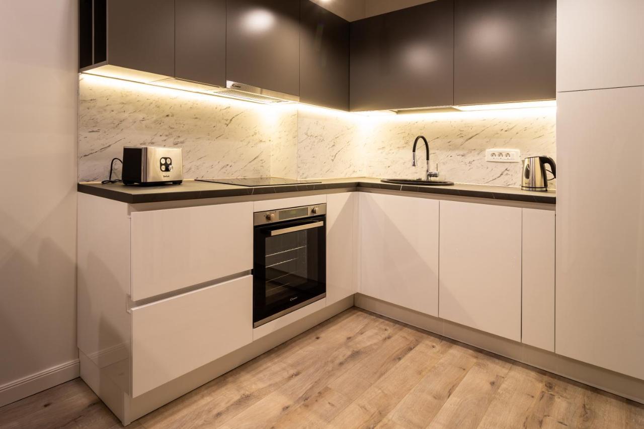 Aparthotel Nox คลูจ-นาโปกา ภายนอก รูปภาพ
